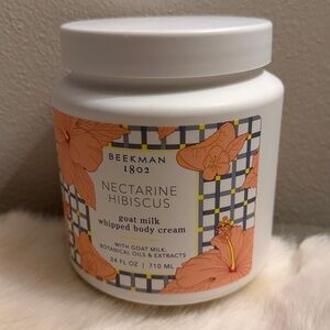 JUMBO BEEKMAN 1802 NECTARINE HIBISCUS GOAT MILK WHIPPED BODY CREAM 24 OZ